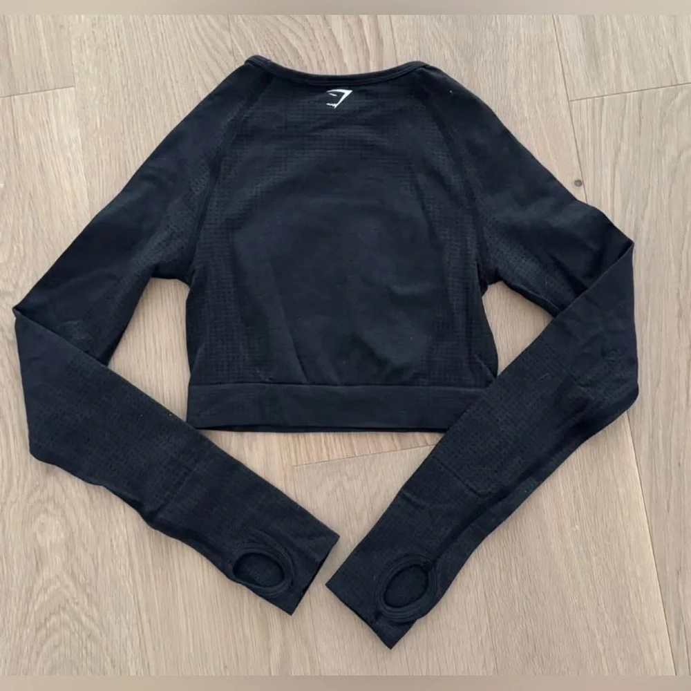 Gymshark Women’s Vital Seamless Long Sleeve Crop Top - Size XS - Picture 3 of 3